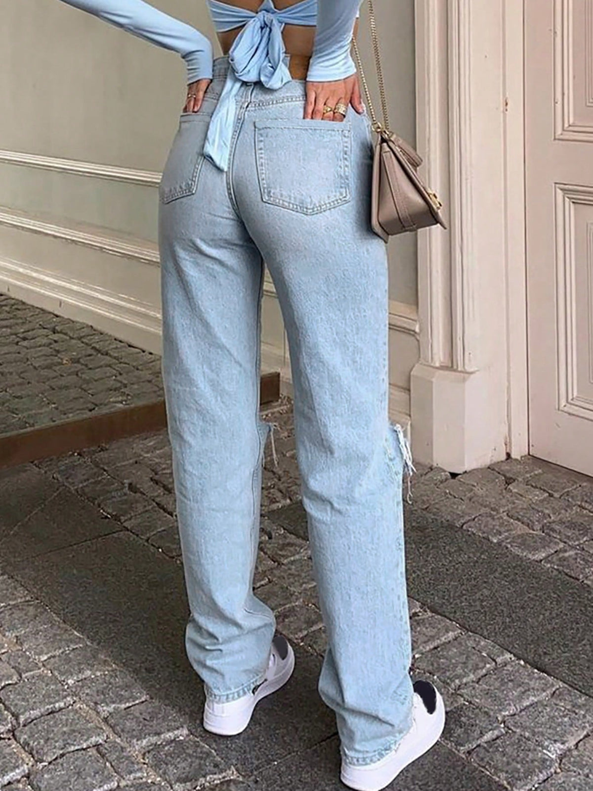 Women's Distressed Straight Leg Jeans – Light Grey Vintage - light blue